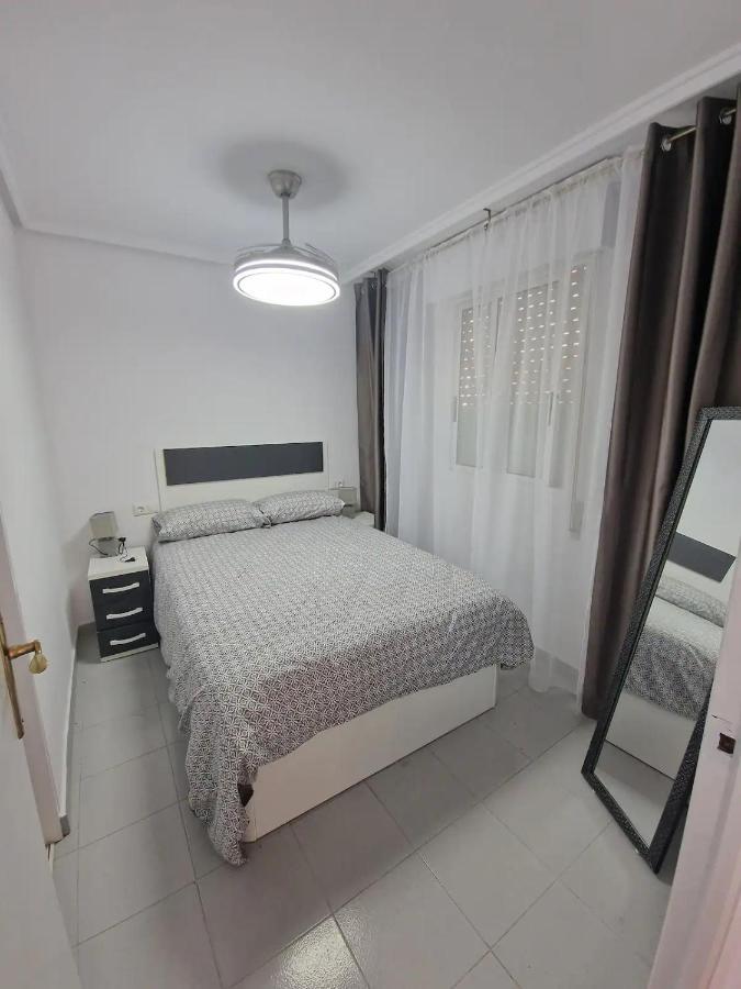 Almudena Apartments Торевьиа Экстерьер фото