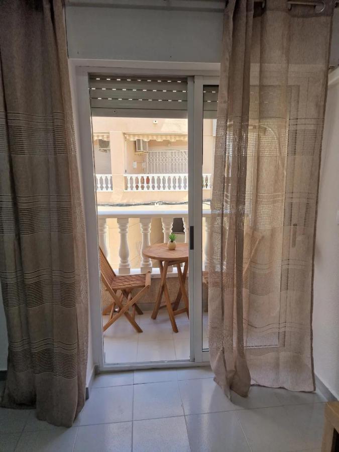 Almudena Apartments Торевьиа Экстерьер фото