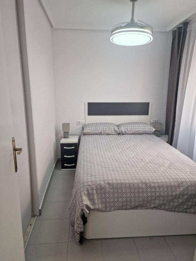 Almudena Apartments Торевьиа Экстерьер фото